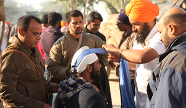 Ajay Devgn goes an extra mile for ‘Son Of Sardaar’